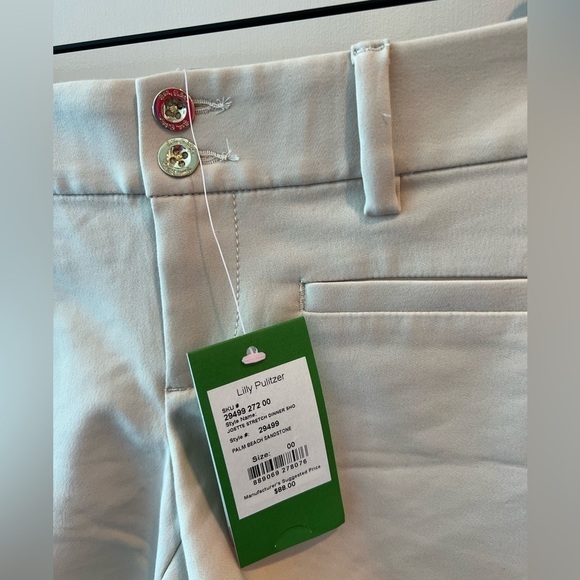 NWT Lilly Pulitzer Joette Stretch Dinner Shorts in Palm Beach Sandstone - Picture 5 of 16